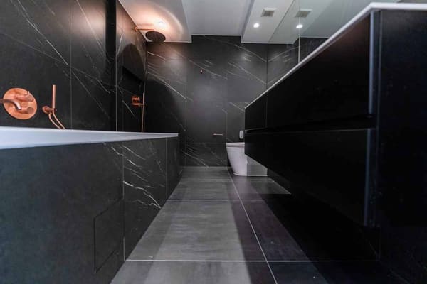 Luxe badkamer op maat — realisatie 20